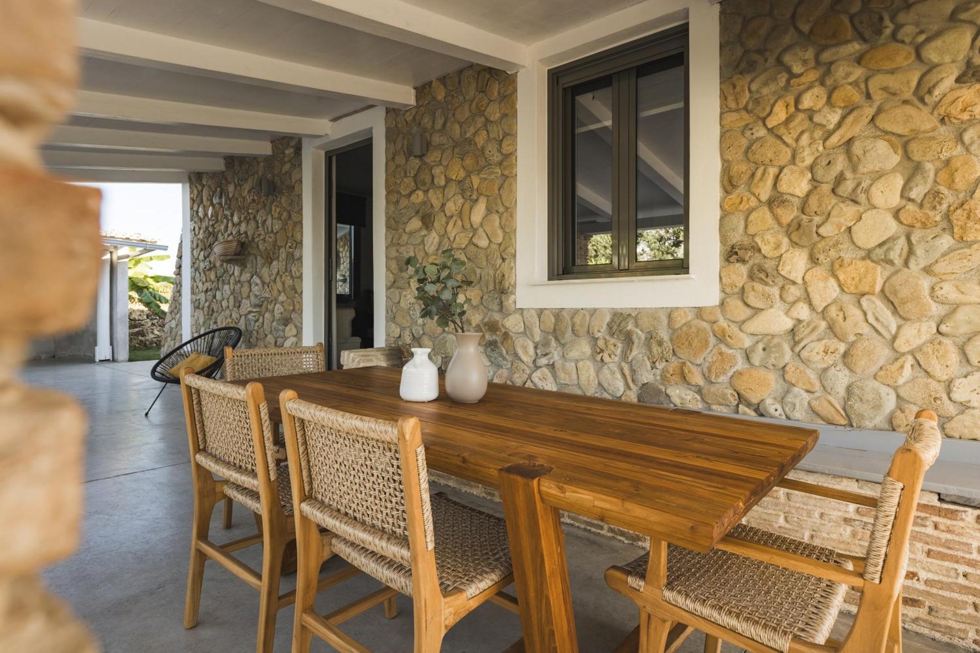 Binios Villa - Private Pool, Walking Distance From The Beach Vasilikós Exterior photo